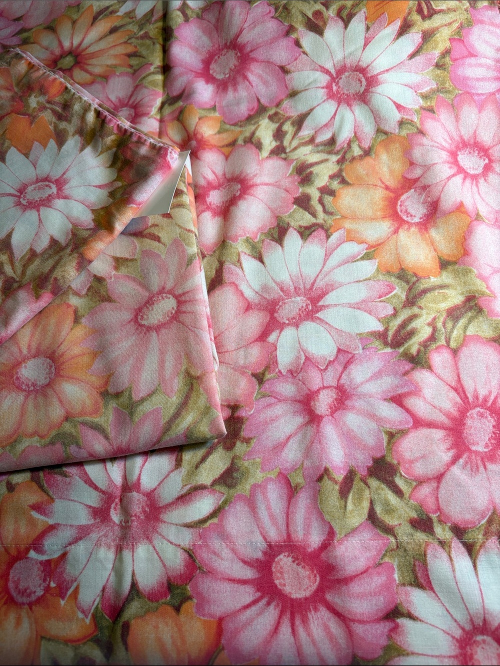 Vintage floral groovy Floral Pink & Orange Home pillowcases FF